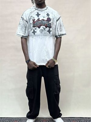 تیشرت گلدوزی لویی ویتون سفید کد 1074