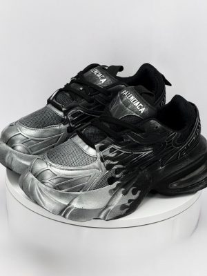 کتونی بالنسیاگا آتیشی رنگ مشکی طوسی کد 3024